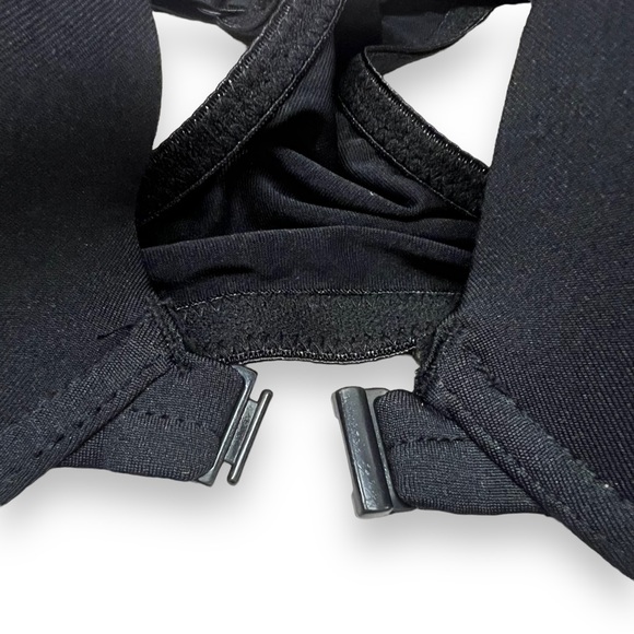 NEW Bobbie Brooks - Black Moulded Racerback Bra Front Closure Women’s 44C OR 42D - Picture 3 of 7